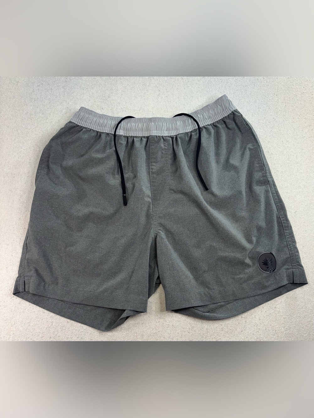 Chubbies Men’s Swim Trunks Gray 5.5” Inseam Unlined Stretch Swim Shorts Size S - Picture 2 of 7